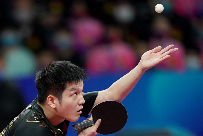 伸至更广的 伸至更广的